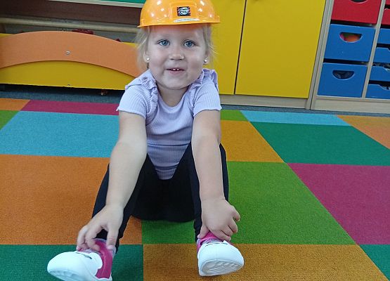 Grafika 9: WITAMY NOWY ROK SZK0LNY 2025/2026