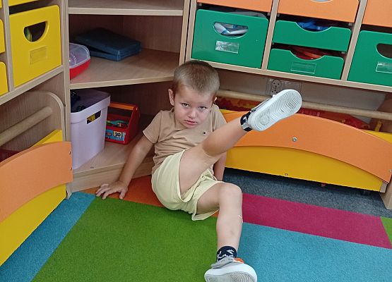 Grafika 11: WITAMY NOWY ROK SZK0LNY 2025/2026