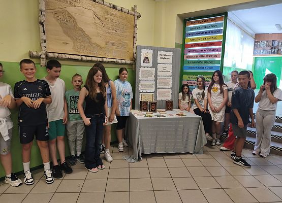 Grafika 3: Narodowe Czytanie Poezji Jana Kochanowskiego