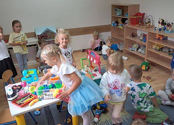 Grafika 7: Pierwszy dzień w przedszkolu