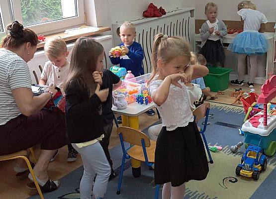 Grafika 12: Pierwszy dzień w przedszkolu