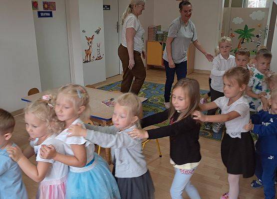 Grafika 16: Pierwszy dzień w przedszkolu