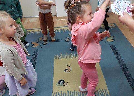 Grafika 17: Międzynarodowy Dzień Kropki