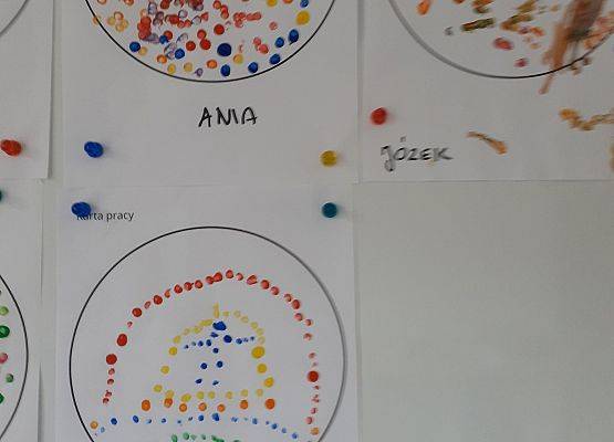 Grafika 1: Kropka - moja inspiracja. Prace plastyczne