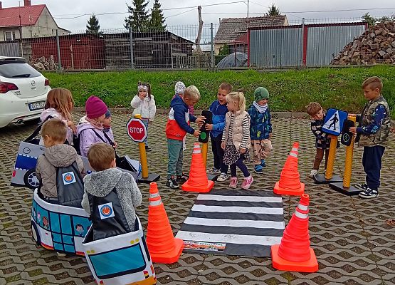 Grafika 15: GOŚĆ W PRZEDSZKOLU