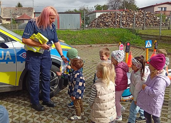 Grafika 22: GOŚĆ W PRZEDSZKOLU