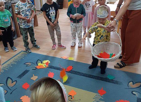 Grafika 12: Witamy Panią Jesień