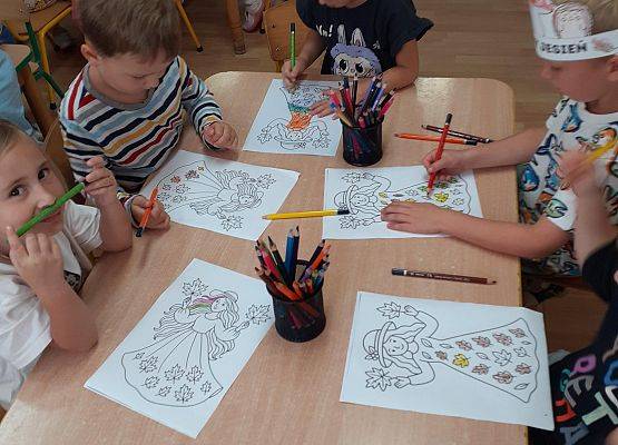 Grafika 26: Witamy Panią Jesień