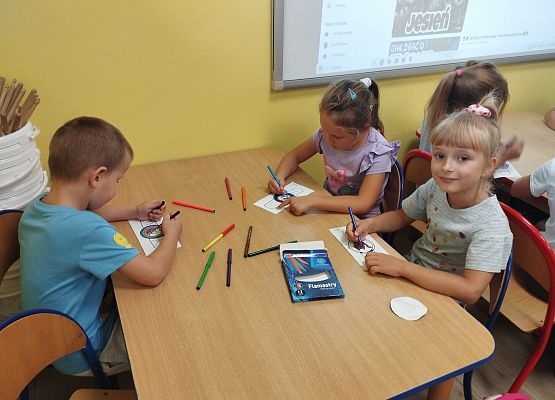 Grafika 4: Dzień Kropki