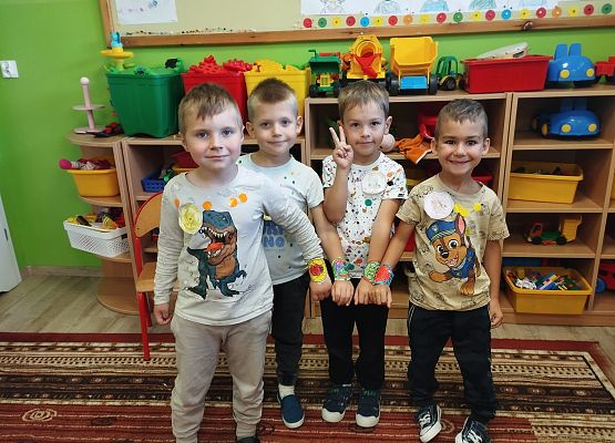 Grafika 6: Dzień Kropki