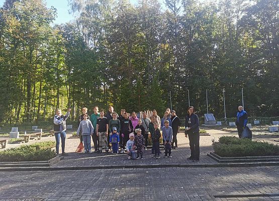 Porządki na Cmentarzu