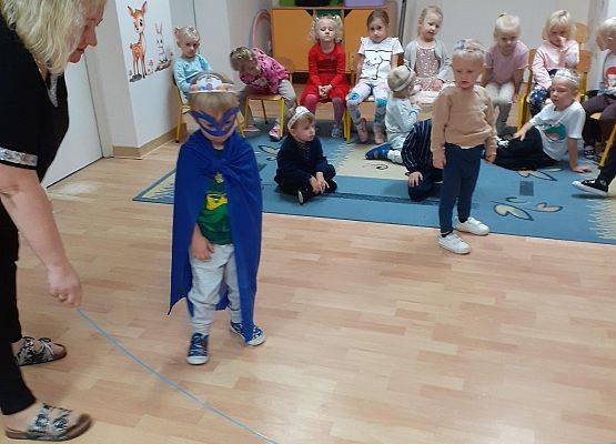 Grafika 37: 30 wrzesień - Dzień Chłopaka