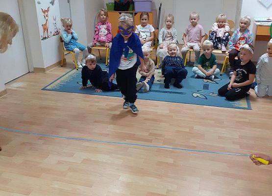 Grafika 43: 30 wrzesień - Dzień Chłopaka