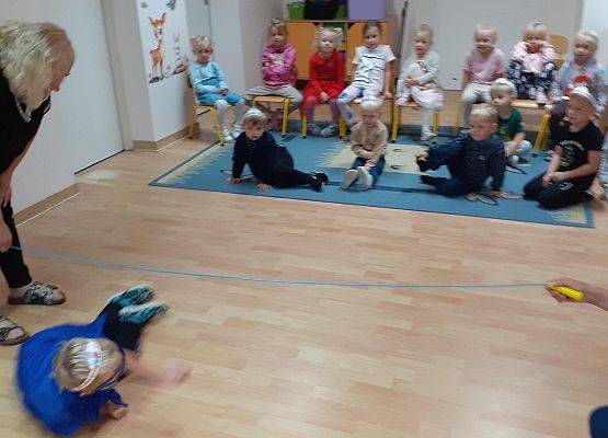 Grafika 44: 30 wrzesień - Dzień Chłopaka