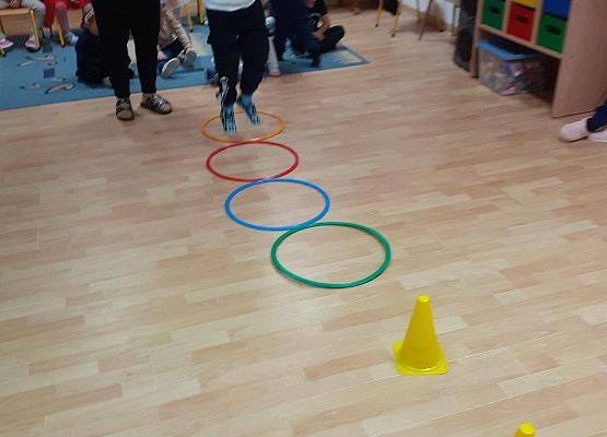 Grafika 45: 30 wrzesień - Dzień Chłopaka