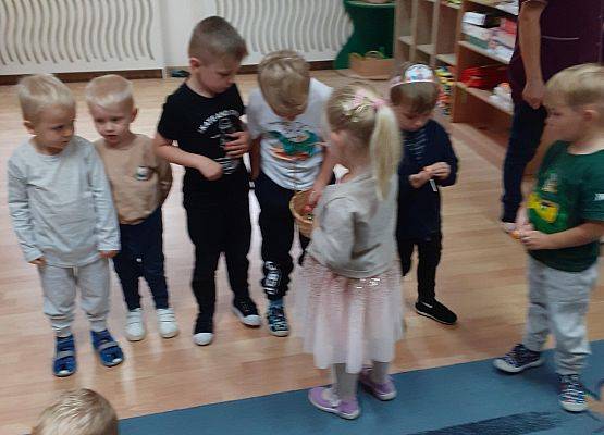 Grafika 91: 30 wrzesień - Dzień Chłopaka