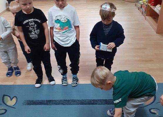 Grafika 96: 30 wrzesień - Dzień Chłopaka