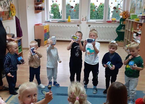 Grafika 102: 30 wrzesień - Dzień Chłopaka