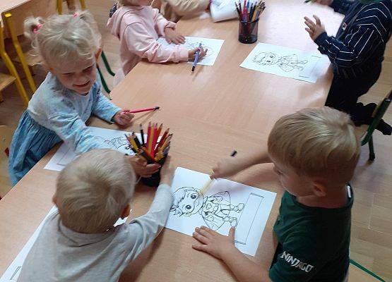 Grafika 105: 30 wrzesień - Dzień Chłopaka