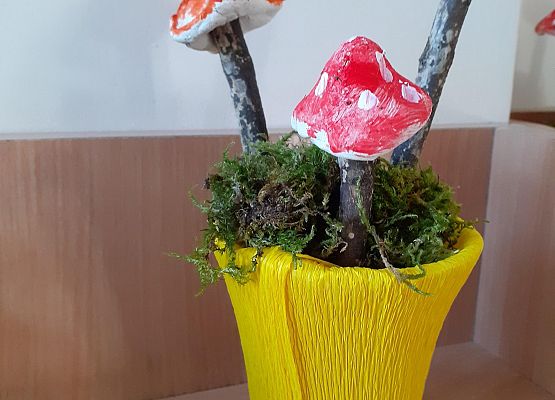 Grafika 21: ZAJĘCIA Z PANIĄ BASIĄ