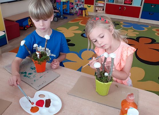 Grafika 24: ZAJĘCIA Z PANIĄ BASIĄ