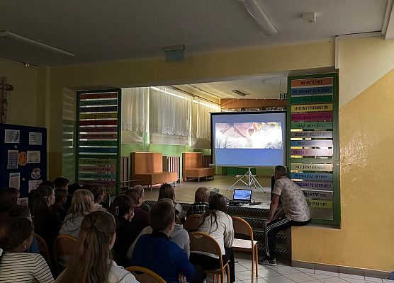 Grafika 8: Tydzień Przeciwdziałania Przemocy Rówieśniczej