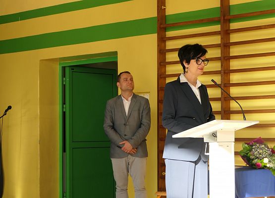 Grafika 2: Dzień Edukacji Narodowej