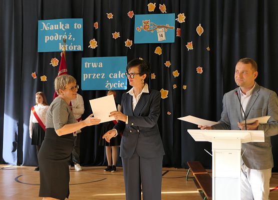 Grafika 10: Dzień Edukacji Narodowej