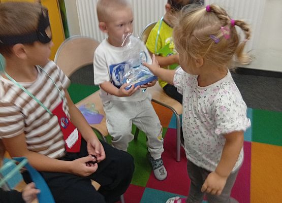 Grafika 17: DZIEŃ CHŁOPAKA