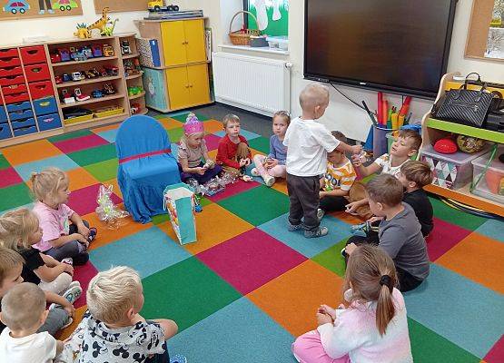 Grafika 12: Nasi Solenizanci