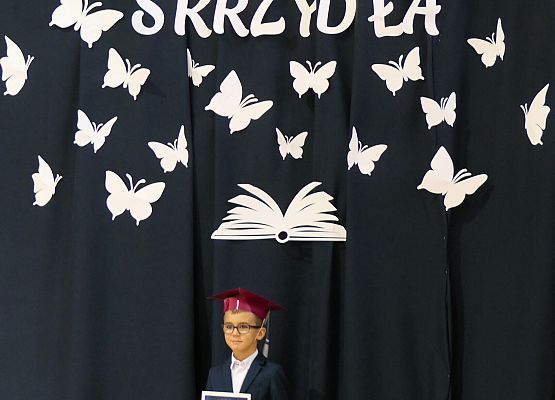 Uroczystość pasowania na ucznia klas 1 w Zespole Szkół w Garczegorzu - X 2025r.