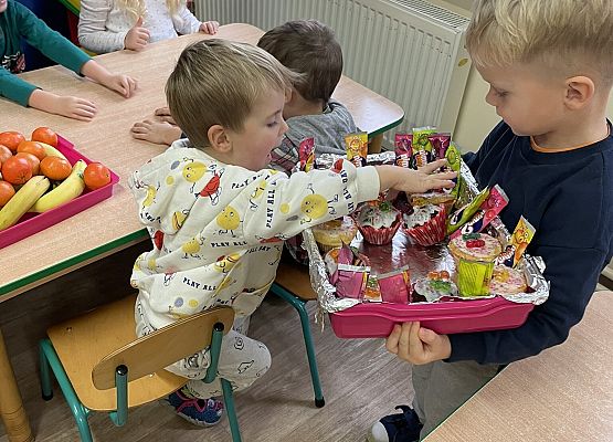 Grafika 17: JESIENNI SOLENIZANCI