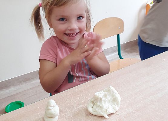 Grafika 11: WARZYWA Z MASY SOLNEJ