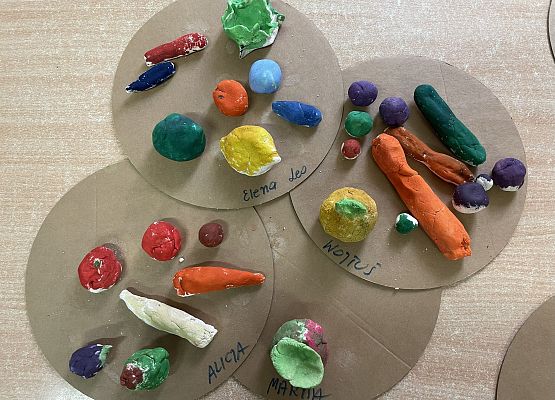 Grafika 25: WARZYWA Z MASY SOLNEJ