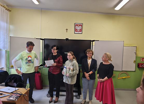 Grafika 5: SPOTKANIE AUTORSKIE Z DANIELEM KOCUJEM