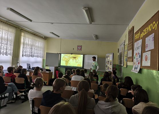 Grafika 3: SPOTKANIE AUTORSKIE Z DANIELEM KOCUJEM