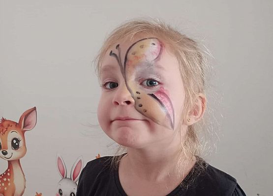 Grafika 63: Dzień Postaci z Bajek