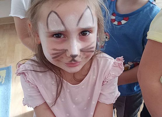 Grafika 67: Dzień Postaci z Bajek