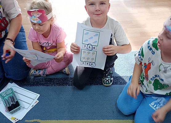 Grafika 15: Dzień Postaci z Bajek