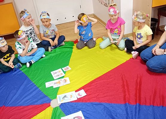 Grafika 6: Dzień Postaci z Bajek