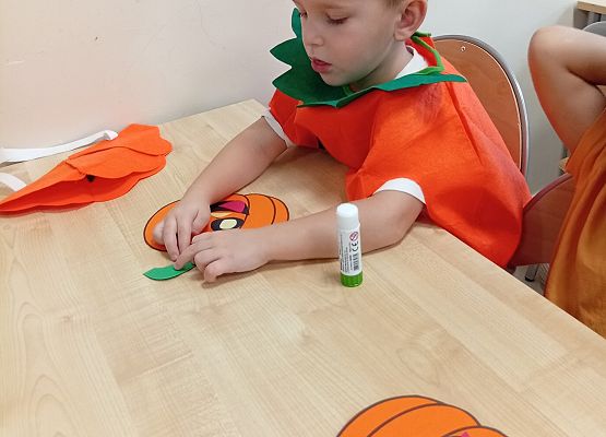 Grafika 22: ŚWIĘTO  DYNI