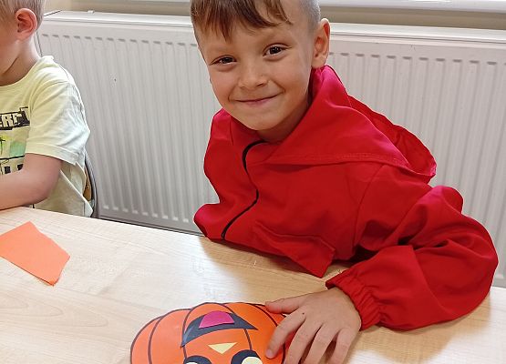 Grafika 24: ŚWIĘTO  DYNI