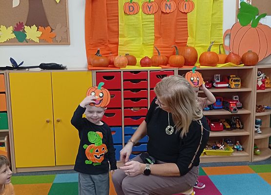 Grafika 29: ŚWIĘTO  DYNI