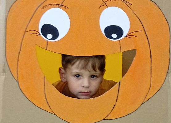 Grafika 61: ŚWIĘTO  DYNI