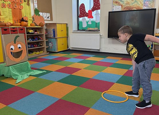 Grafika 15: ŚWIĘTO  DYNI