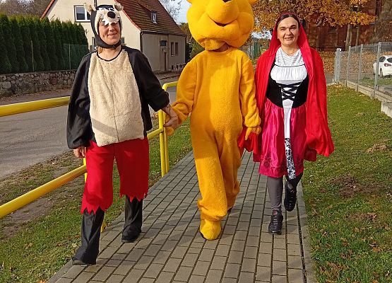 Grafika 26: DZIEŃ POSTACI Z BAJEK