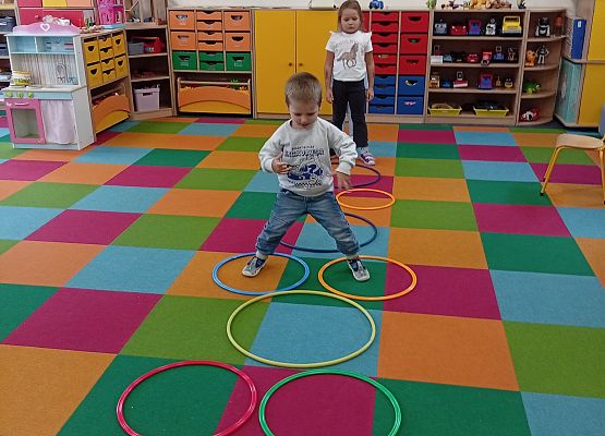 Grafika 3: Radosny czas w  przedszkolu