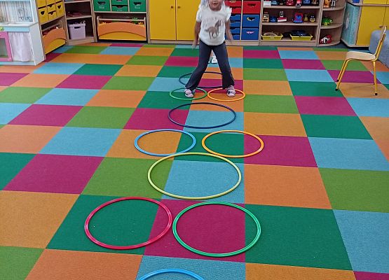 Grafika 4: Radosny czas w  przedszkolu