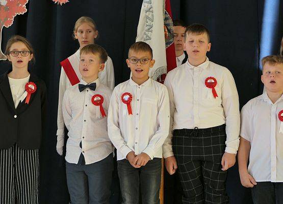 Grafika 14: Apel z okazji Święta Niepodległości