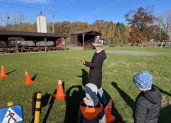 Grafika 5: BARDZO WAŻNE SPOTKANIE